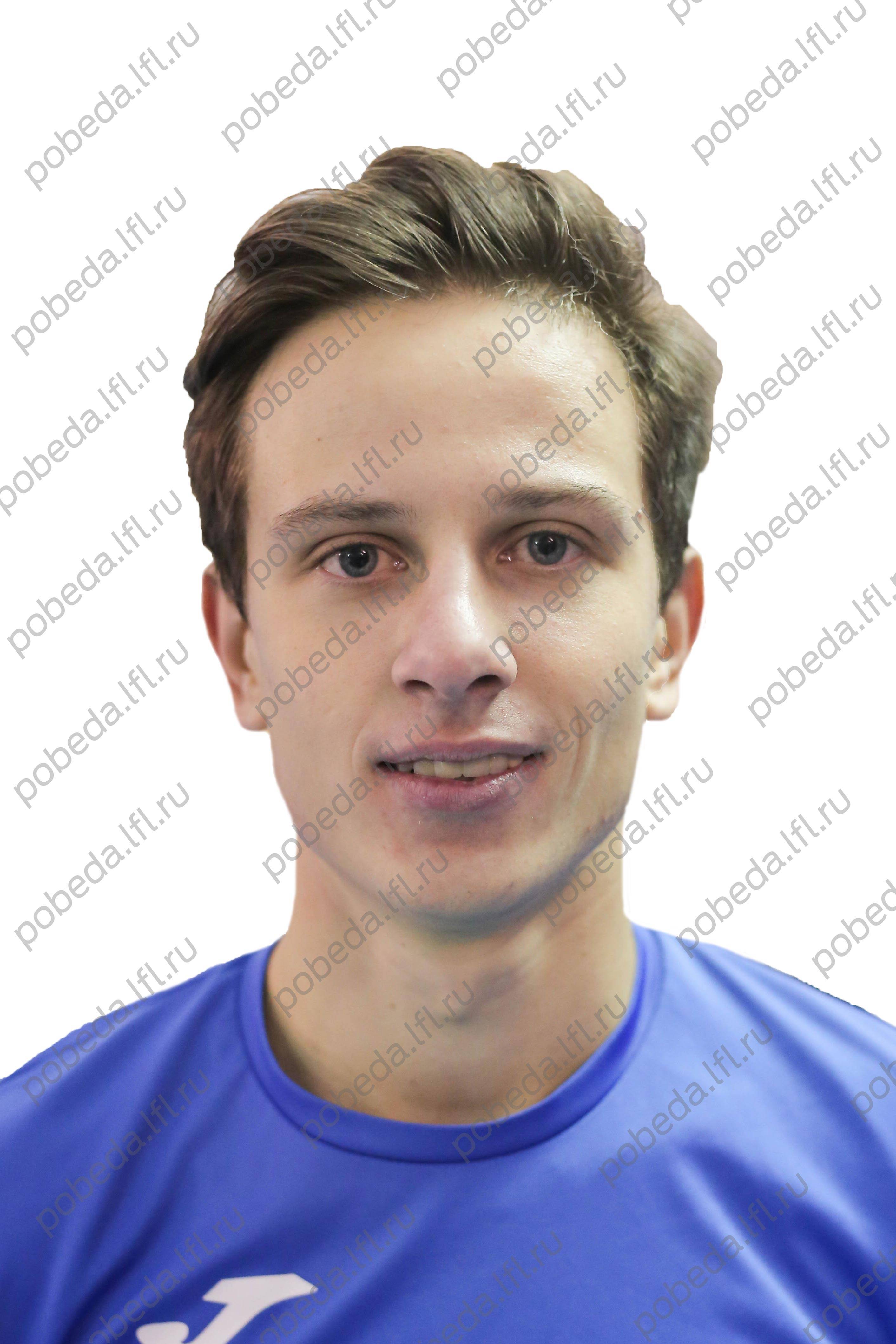 Гельфанов Артём