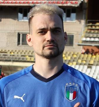 Зеров Владислав