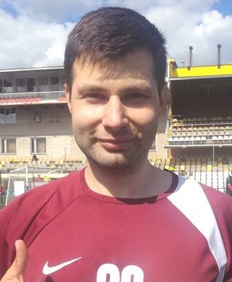 Денисов Артем