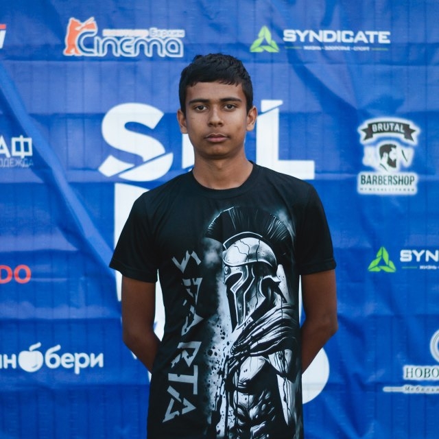 Асланов Рустам