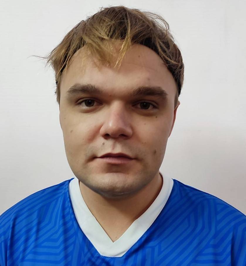 Рогожин  Артём